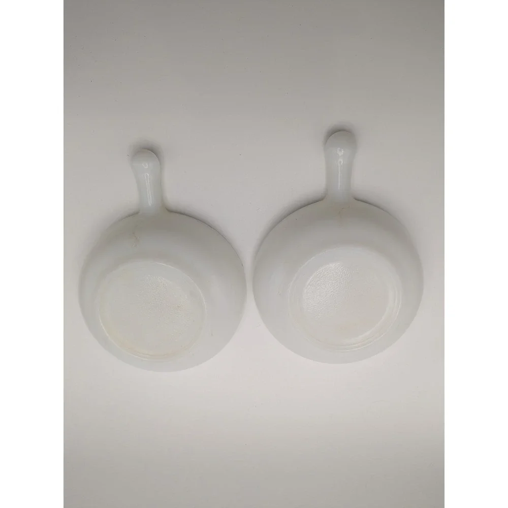 2 Vintage White‎ Milk Glass Scoop Soup Bowls with Handles Stackable Glasbake